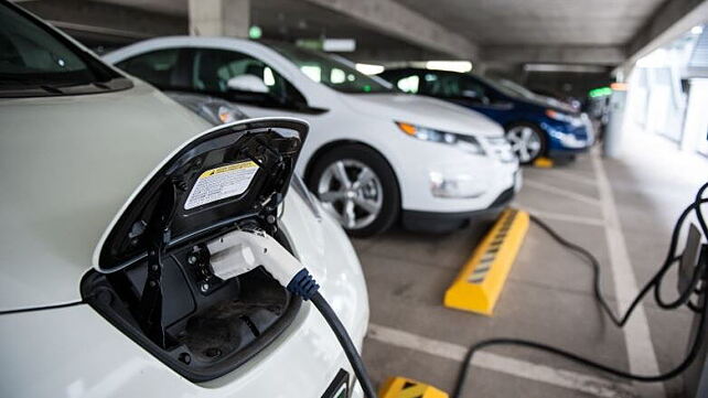 Government may cap sales of conventional cars to support electric vehicles