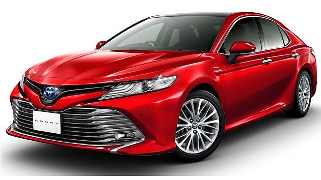 2018 Toyota Camry unveiled in Japan