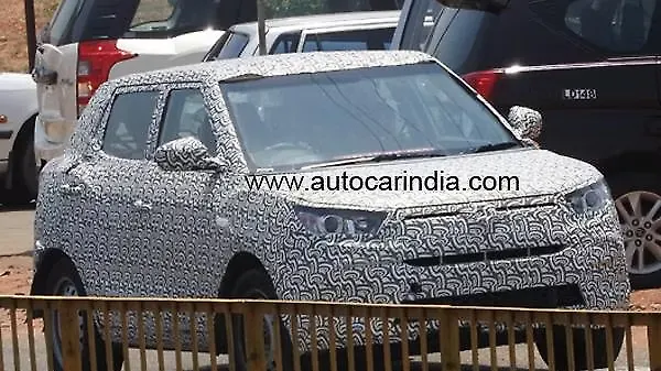 Mahindra’s five-seater D-segment crossover spotted Mahindra’s five-seater D-segment crossover spotted