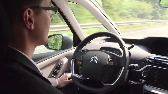 Semi-autonomous cars from PSA group coming this year Semi-autonomous cars from PSA group coming this year