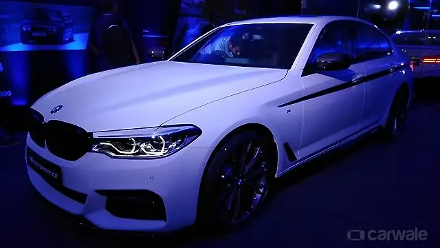 2017 BMW 5 Series launched in India at Rs 49.90 lakhs 2017 BMW 5 Series launched in India at Rs 49.90 lakhs