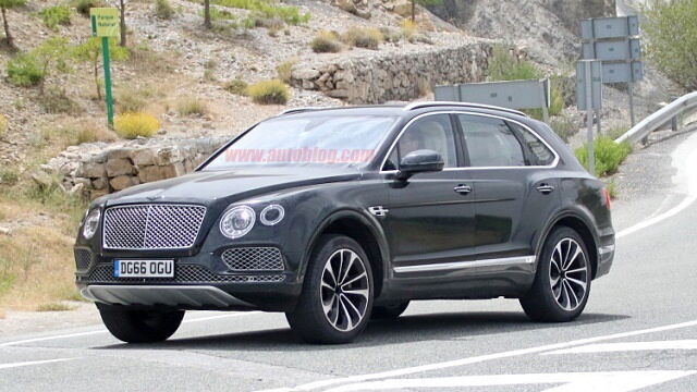 New Bentley Bentayga spied with a possible V6 plug-in hybrid