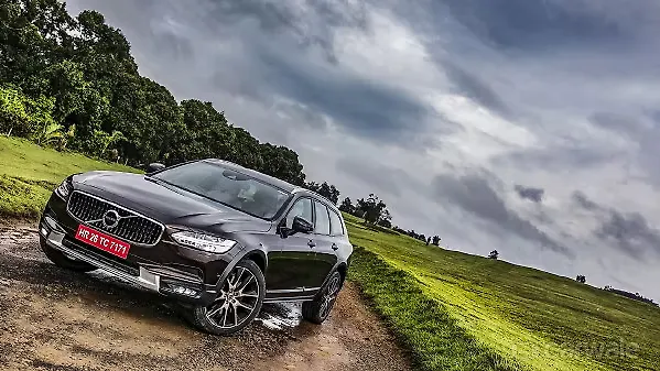 Volvo V90 Cross Country launched in India at Rs 60 lakh Volvo V90 Cross Country launched in India at Rs 60 lakh