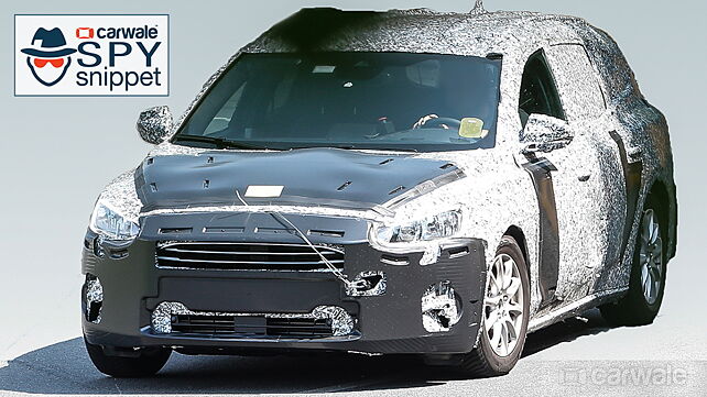New Ford Focus Wagon spotted for first time