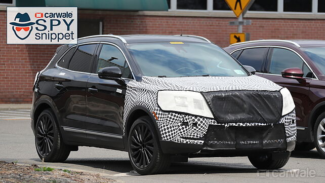 Lincoln MKC spotted testing with new grille