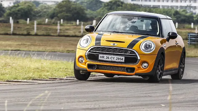 Mini to launch new fully electric model by 2019 Mini to launch new fully electric model by 2019