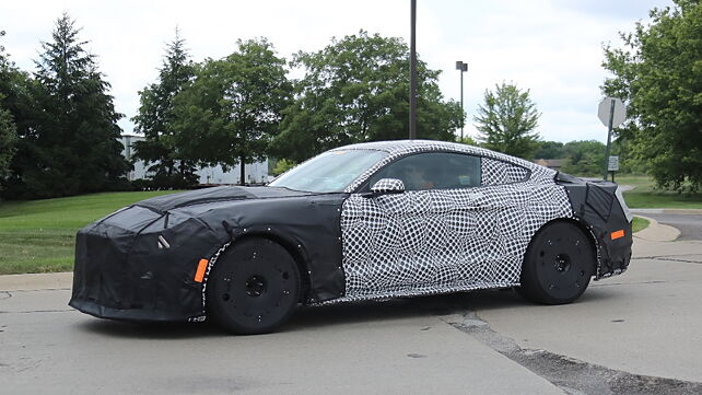 2019 Ford Mustang GT350 spied on test