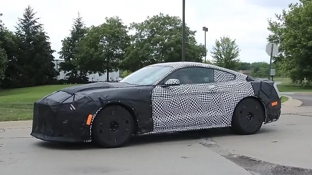 2019 Ford Mustang GT350 spied on test 2019 Ford Mustang GT350 spied on test