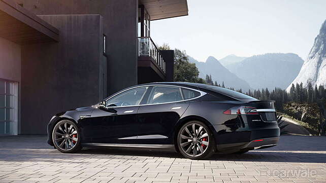 Tesla confirms Tesla Model 3 performance version