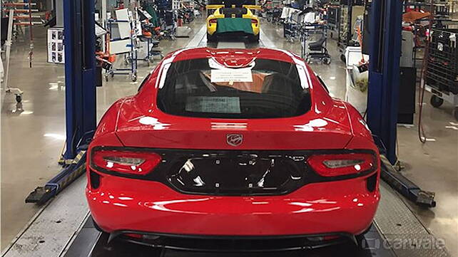 Dodge Viper veers off the production line, might not come back
