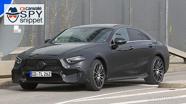 Next Mercedes-Benz CLS spotted with hardly any camouflage