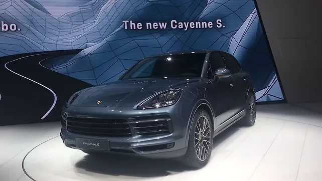 Porsche Reveals 2019 Cayenne Turbo in Frankfurt Porsche Reveals 2019 Cayenne Turbo in Frankfurt