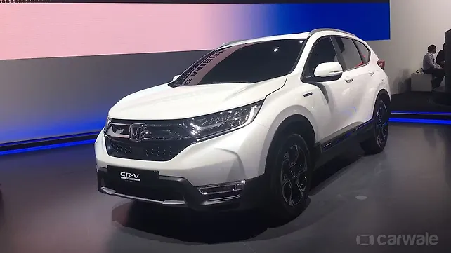 Frankfurt Motor Show 2017 Honda Cr V Hybrid Showcased Carwale Frankfurt Motor Show 2017 Honda Cr V Hybrid Showcased