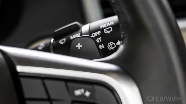 Land Rover Discovery Sport [2017-2018] Interior