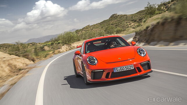 Porsche 911 GT3 photo gallery
