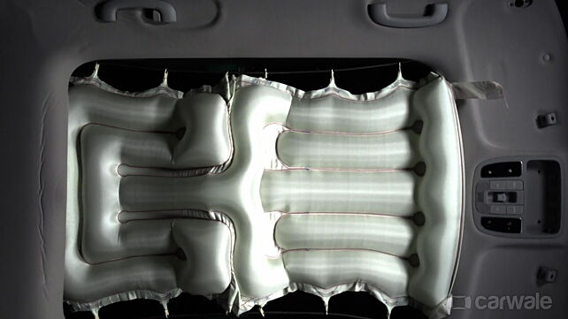 World’s first sunroof air bag comes into existence