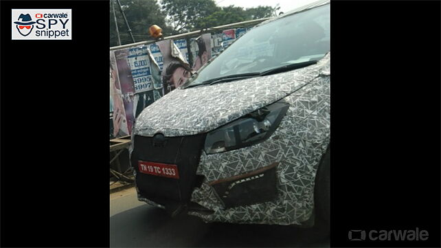 Mahindra’s upcoming MPV spotted testing with production headlamps