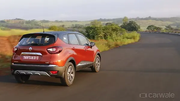Renault Captur to be launched in India on 6 November Renault Captur to be launched in India on 6 November