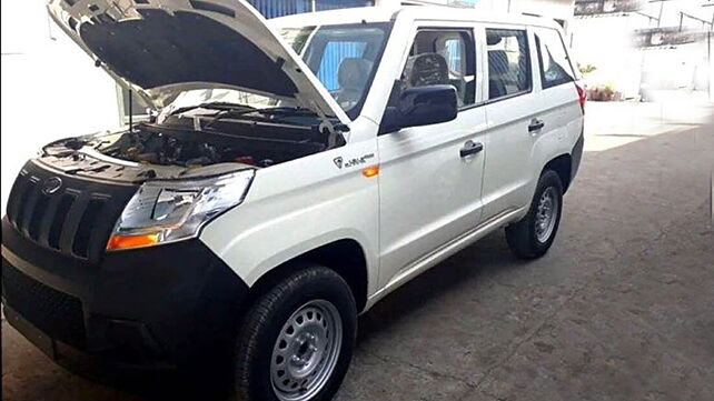 Mahindra TUV300 Plus spied in new images