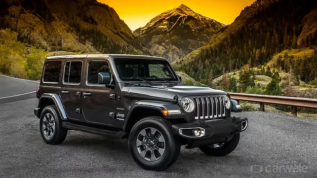 2018 Jeep Wrangler Sahara photo gallery 2018 Jeep Wrangler Sahara photo gallery