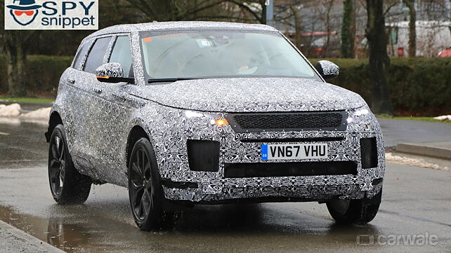 New Range Rover Evoque with more tech and hybrid drivetrain incoming
