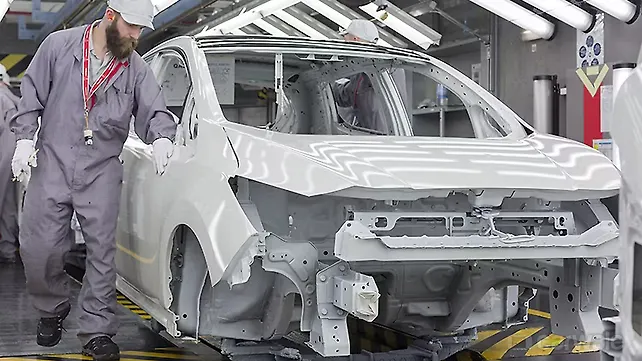 New Nissan LEAF enters production New Nissan LEAF enters production