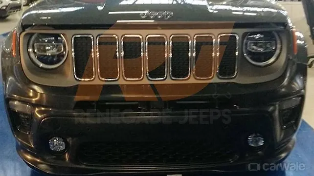 India-bound Jeep Renegade spied with a new distinct fascia India-bound Jeep Renegade spied with a new distinct fascia