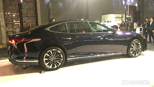 Lexus LS 500h launch photo gallery
