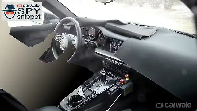 New Porsche 911 to come with a digital instrument cluster New Porsche 911 to come with a digital instrument cluster