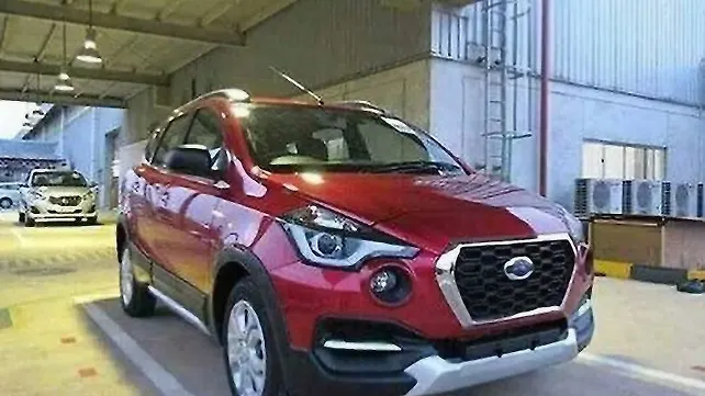 Datsun Go facelift spied in Indonesia Datsun Go facelift spied in Indonesia