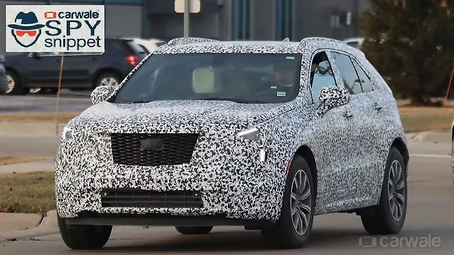 Cadillac XT4 spied with production headlights Cadillac XT4 spied with production headlights