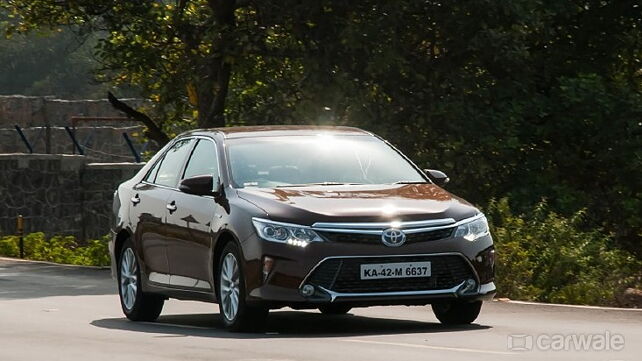 Toyota Camry petrol model unlisted from official website