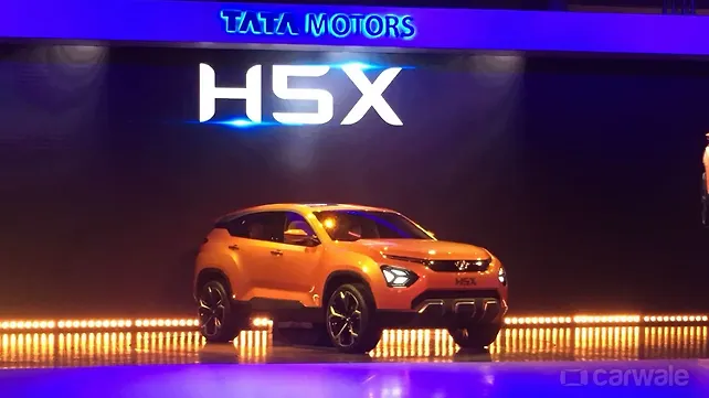 Tata reveals the roadmap for the next two years with premiere of the 45X concept hatchback Tata reveals the roadmap for the next two years with premiere of the 45X concept hatchback