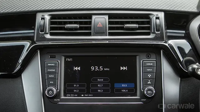 Mahindra KUV100 NXT Exterior