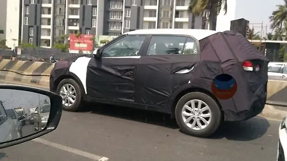 Hyundai Creta facelift spied testing in India Hyundai Creta facelift spied testing in India