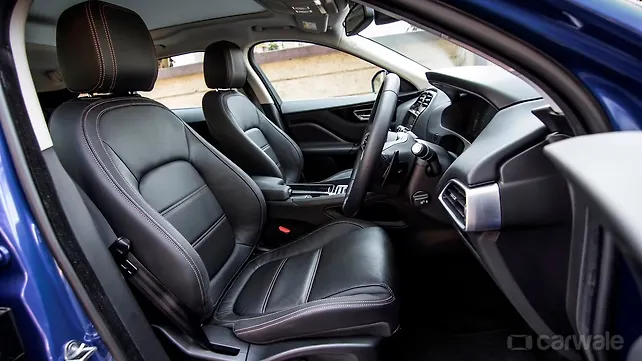 Jaguar F-Pace [2016-2021] Front View