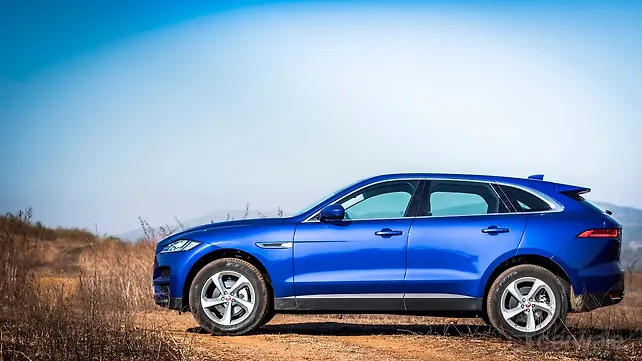 Jaguar F-Pace [2016-2021] Left Side View