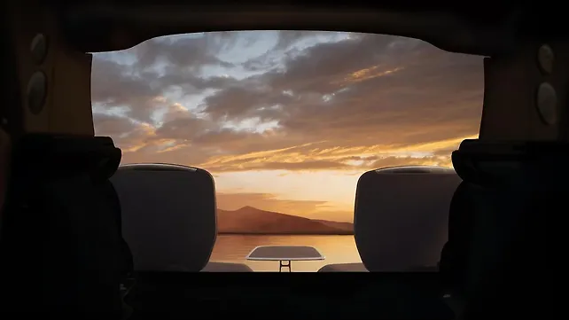 Rolls-Royce Cullinan will offer a Viewing Suite Rolls-Royce Cullinan will offer a Viewing Suite