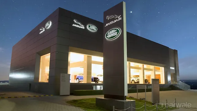 Jaguar Land Rover inaugurates a new dealership in Surat Jaguar Land Rover inaugurates a new dealership in Surat