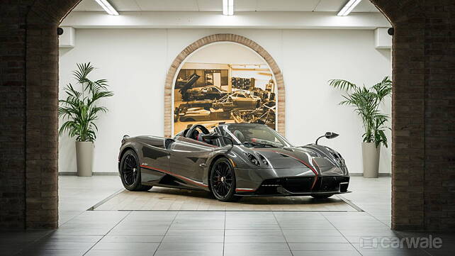 Pagani and Dainese reinvent fabric soft-top for Huayra Roadster