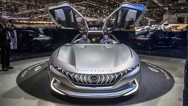 Geneva Motor Show 2018: Pininfarina debuts the luxury HK GT EV Geneva Motor Show 2018: Pininfarina debuts the luxury HK GT EV