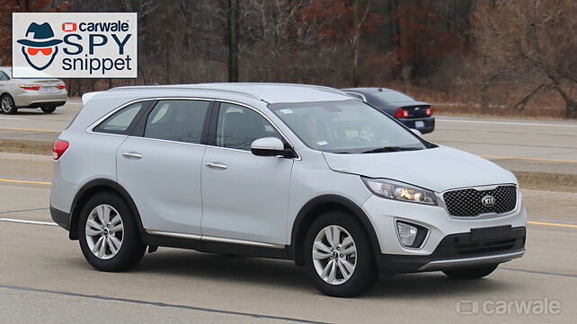 Kia spotted testing the Sorento Diesel for the US market
