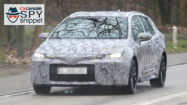Toyota Auris TS spotted testing for the first time