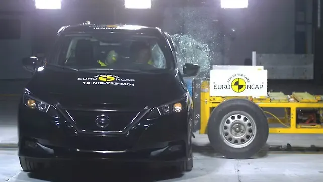Nissan Leaf earns 5 stars in new Euro NCAP Nissan Leaf earns 5 stars in new Euro NCAP