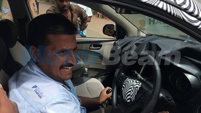Next-generation Hyundai Santro interior spied for the first time