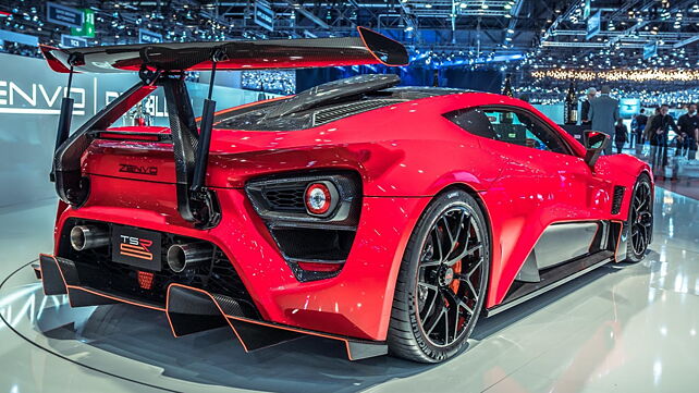 Zenvo gives wings to the rear wing
