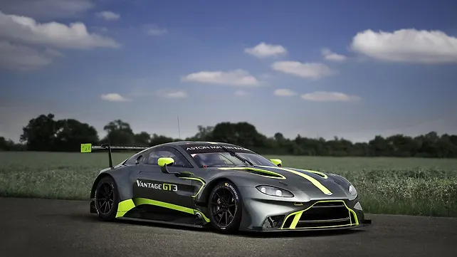 New Aston Martin Vantage GT3 and GT4 revealed New Aston Martin Vantage GT3 and GT4 revealed