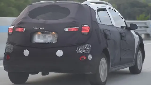 Next-generation Hyundai i20 Active spotted on test Next-generation Hyundai i20 Active spotted on test