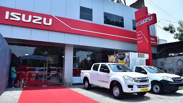 Isuzu inaugurates a new dealership in Kanpur Isuzu inaugurates a new dealership in Kanpur