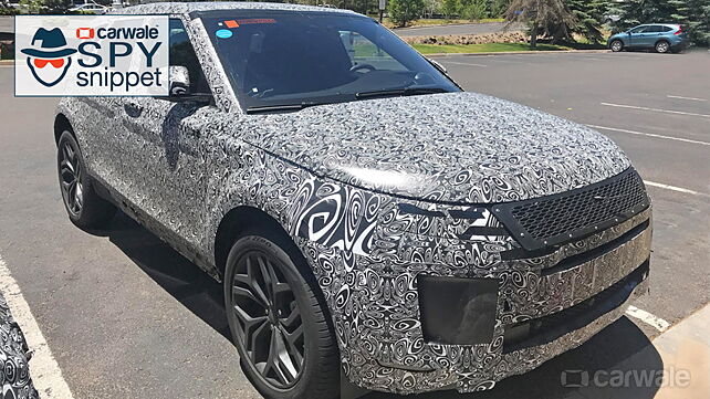 New-gen Range Rover Evoque spied with Velar-inspired interiors